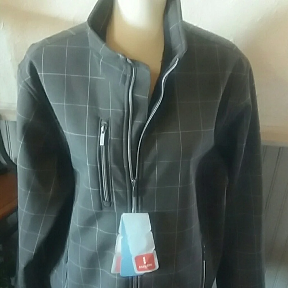 NWT💥ELEVATE* JACKET